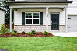 386 Red Dragon Dr, Jefferson, GA 30549 - Photo 2