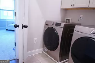 6588 Aria Village Dr, Atlanta, GA 30328 - Photo 32