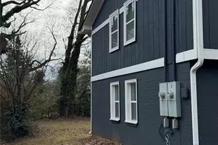 1408 Lyle Ave, Atlanta, GA 30344 - Photo 8