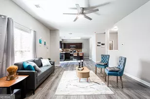 2754 Topaz Rd, Riverdale, GA 30296 - Photo 10