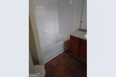 2390 Coach Way, Jonesboro, GA 30236 - Photo 6