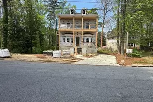 3160 Hathaway Ct, Atlanta, GA 30341 - Photo 2