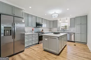 505 Beach Dr, Saint Simons, GA 31522 - Photo 4