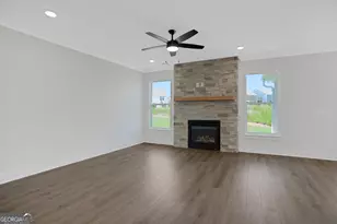 150 Coffee Ln, Hoschton, GA 30548 - Photo 10
