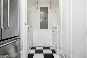 77 Peachtree Pl NE, Atlanta, GA 30309 - Photo 22