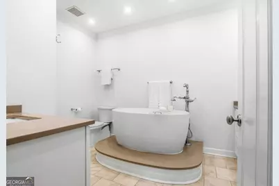 77 Peachtree Place NE #201, Atlanta, GA 30309 - Photo 36