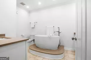 77 Peachtree Pl NE, Atlanta, GA 30309 - Photo 36
