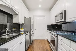 77 Peachtree Pl NE, Atlanta, GA 30309 - Photo 16