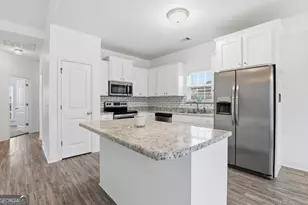 9067 Whispering Pines Blvd, Statesboro, GA 30458 - Photo 8