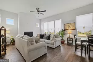 149 Crimson Feather Dr, Jefferson, GA 30549 - Photo 10