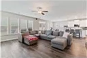 140 Clearwater Dr, Brunswick, GA 31523 - Photo 8