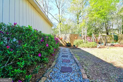 202 Hobby Avenue, Sylvania, GA 30467 - Photo 18