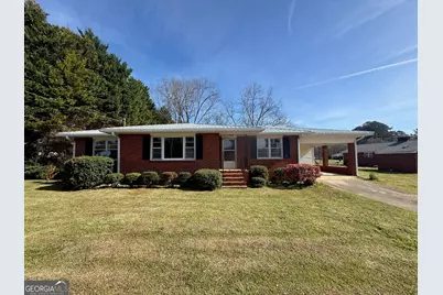 93 Carlton Avenue, Union Point, GA 30669 - Photo 1