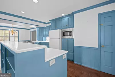 6255 Mountain Brook Lane, Atlanta, GA 30328 - Photo 12