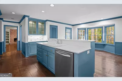 6255 Mountain Brook Lane, Atlanta, GA 30328 - Photo 16
