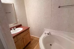 1336 Pinehill Dr, Elberton, GA 30635 - Photo 16