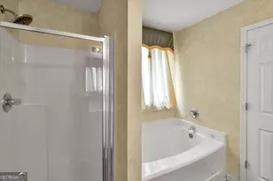 4411 Ravenwood Dr, Union City, GA 30291 - Photo 26