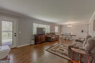 932 Marion St, Rossville, GA 30741 - Photo 6