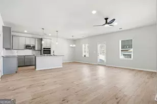 135 Post Oak Dr, Jackson, GA 30233 - Photo 8