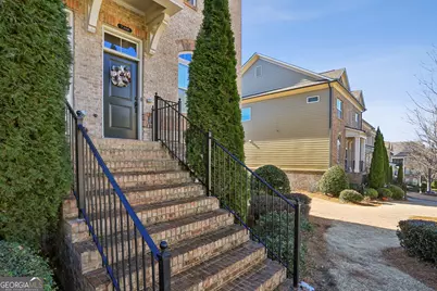 7395 Glisten Avenue, Sandy Springs, GA 30328 - Photo 2