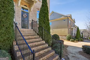 7395 Glisten Ave, Sandy Springs, GA 30328 - Photo 2