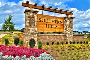 1662 Fuma Leaf Wy, McDonough, GA 30253 - Photo 2