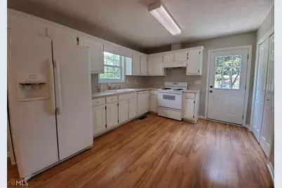 124 Westwood Road, Commerce, GA 30529 - Photo 8