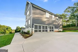 204 Races Rd, Hoschton, GA 30548 - Photo 4