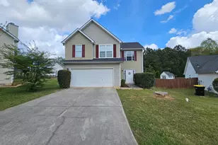 5077 Meadow Trce, Fairburn, GA 30213 - Photo 2