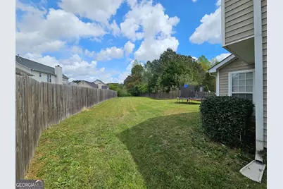 5077 Meadow Trace, Fairburn, GA 30213 - Photo 8