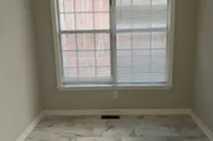 212 Riverstone Commons Cir, Canton, GA 30114 - Photo 10