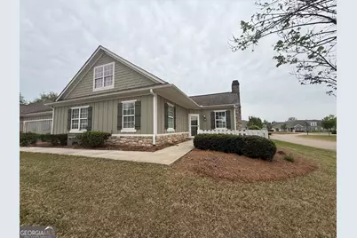 408 Nandina Court, Warner Robins, GA 31088 - Photo 2