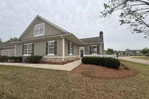 408 Nandina Ct, Warner Robins, GA 31088 - Photo 2