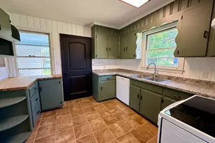 601 E 26th Ave, Cordele, GA 31015 - Photo 8