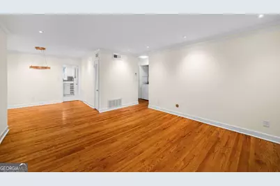 3510 Roswell Road NW #M4, Atlanta, GA 30305 - Photo 6