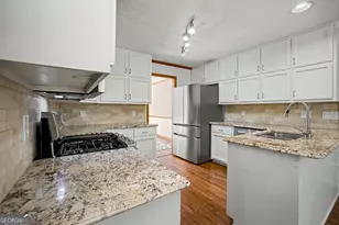 145 Vista Ln, Tyrone, GA 30290 - Photo 12