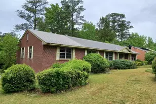 2107 Burnside Dr, Columbus, GA 31907 - Photo 2