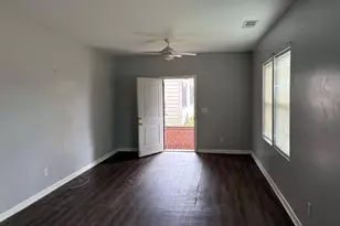 1429 Venetian Dr SW, Atlanta, GA 30311 - Photo 10