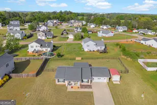 181 Charity Dr, Lavonia, GA 30553 - Photo 8