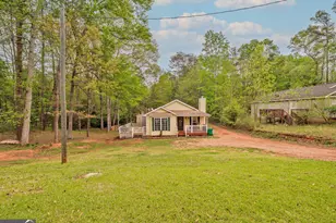 62 Catfish Ln, Lavonia, GA 30553 - Photo 2