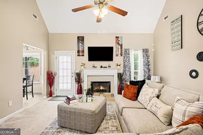 203 Rocky Creek Drive, Griffin, GA 30224 - Photo 6