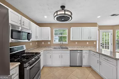 1380 Pebble Beach Lane, Hampton, GA 30228 - Photo 8