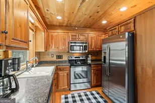 283 Black Gum Ln, Blue Ridge, GA 30513 - Photo 8