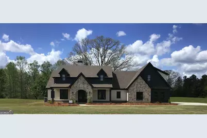 728 Lake Circle Road, Buchanan, GA 30113 - Photo 1
