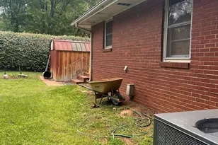 2555 Reed St, Smyrna, GA 30080 - Photo 2