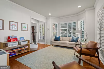 4120 Paran Pointe Drive, Atlanta, GA 30327 - Photo 8