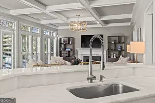 4120 Paran Pointe Dr, Atlanta, GA 30327 - Photo 22