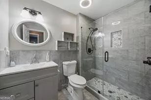 2633 W Regal Ct, Lawrenceville, GA 30044 - Photo 18