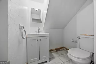 2633 W Regal Ct, Lawrenceville, GA 30044 - Photo 10