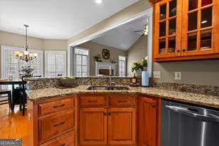145 Ryans Ct, Sharpsburg, GA 30277 - Photo 18